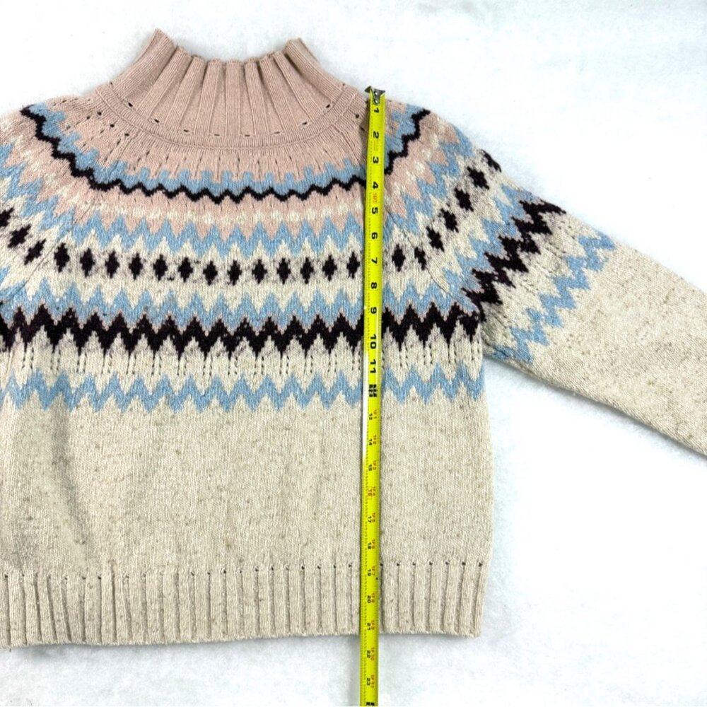 Women's Patterned Sweater - Multicolor - Picture 9 of 10